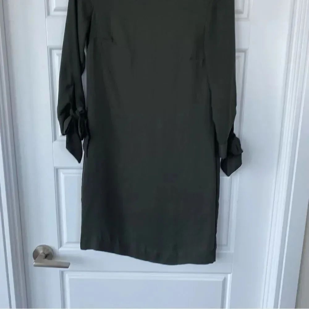H&M | Satin dress - Picture 2 of 11